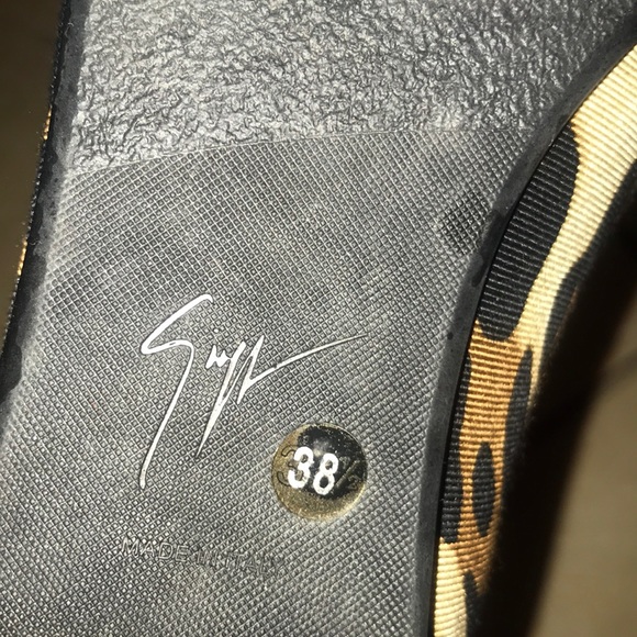 Authentic Giuseppe Zanotti leopard flats - Picture 6 of 6